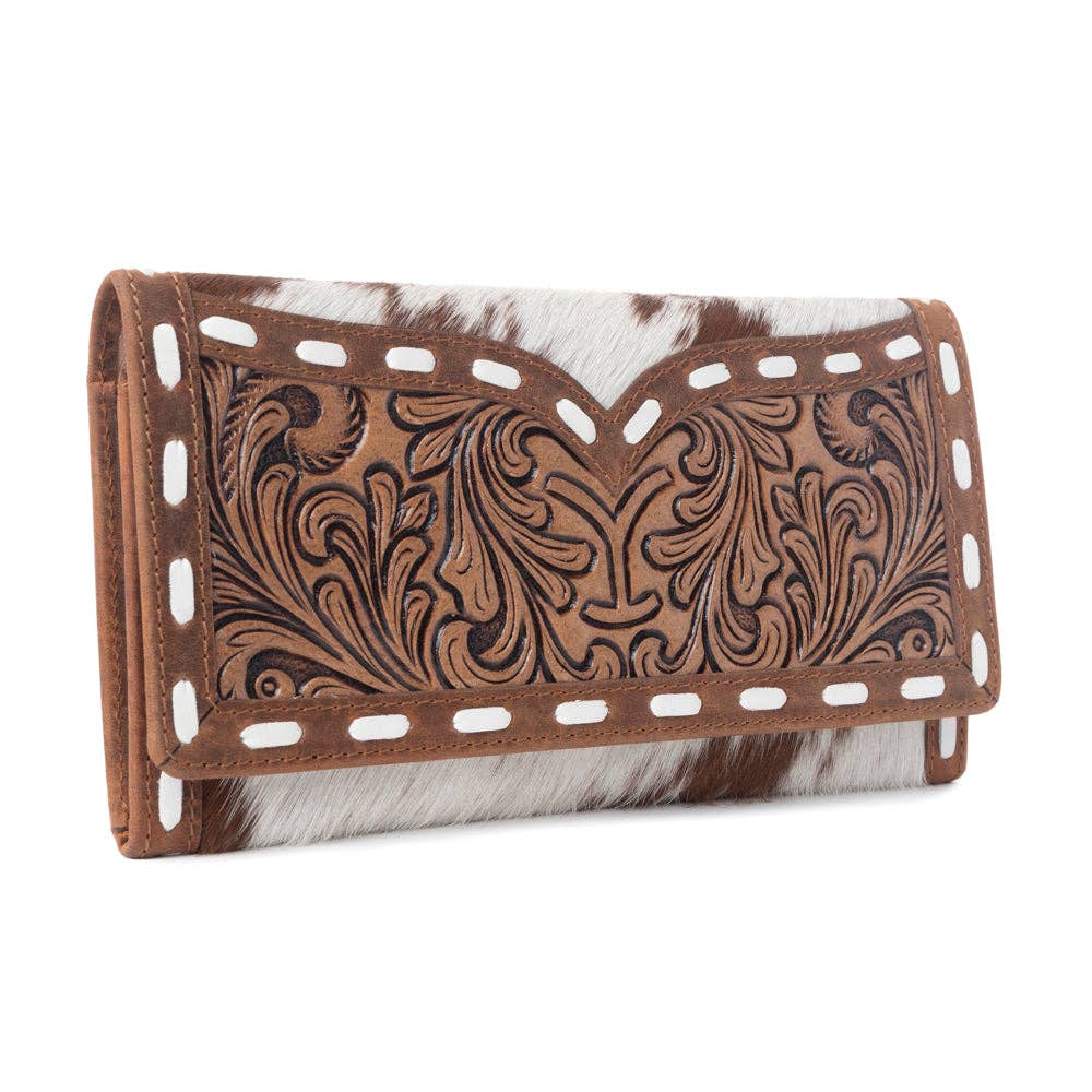 Yellowstone Sienna Stockyard Cowhide Leather Purse in Cream Cocoa
