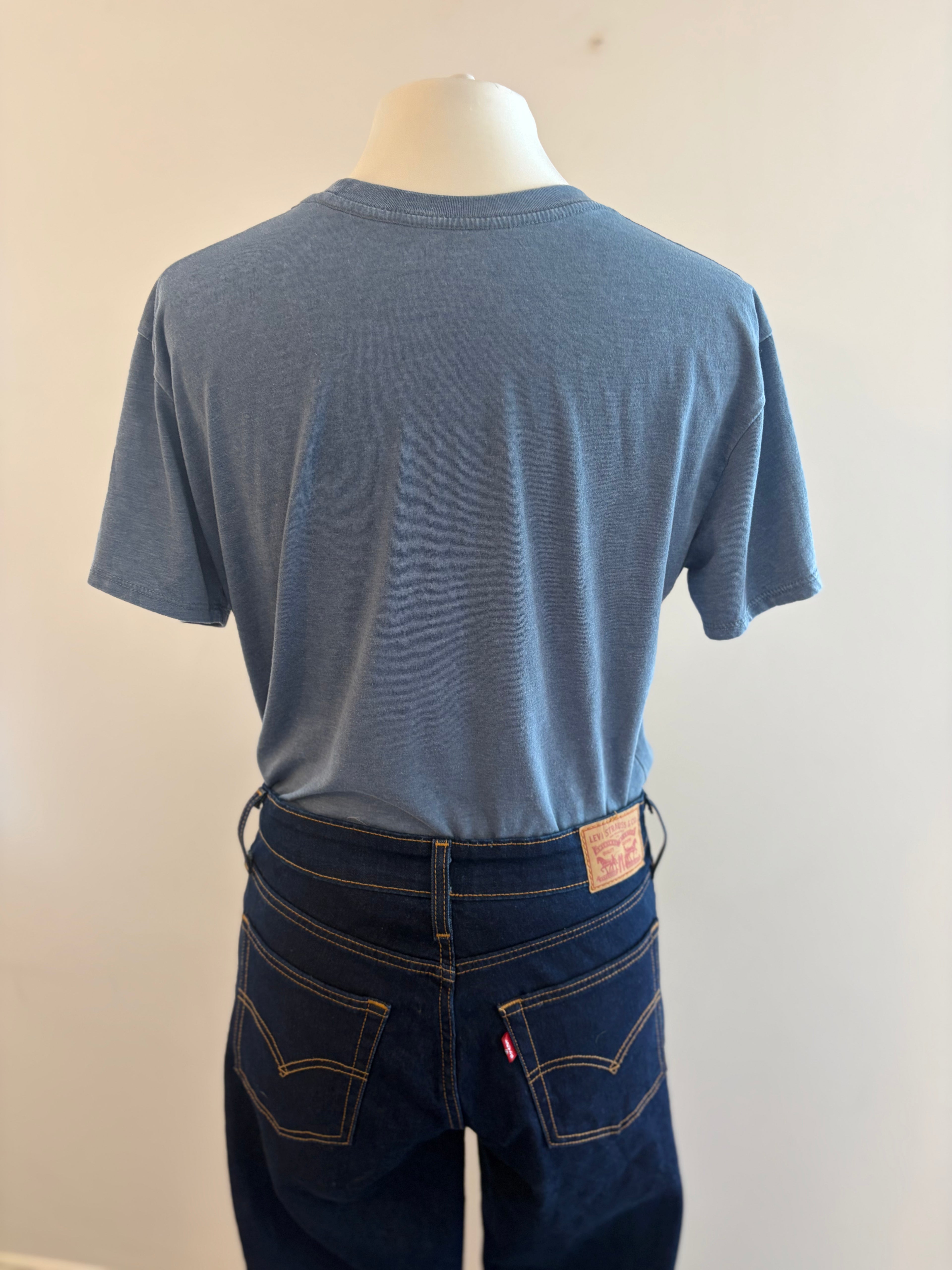 Lainey Wilson T-Shirt Small